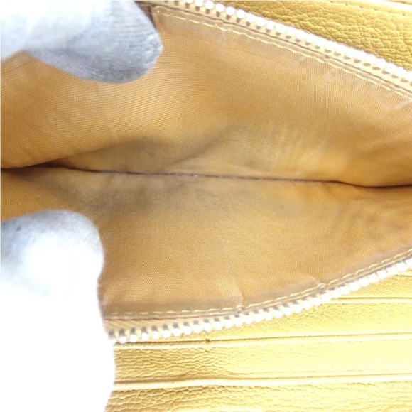 GUC lowstart MIU MIU Pink WALLET - Picture 8 of 8